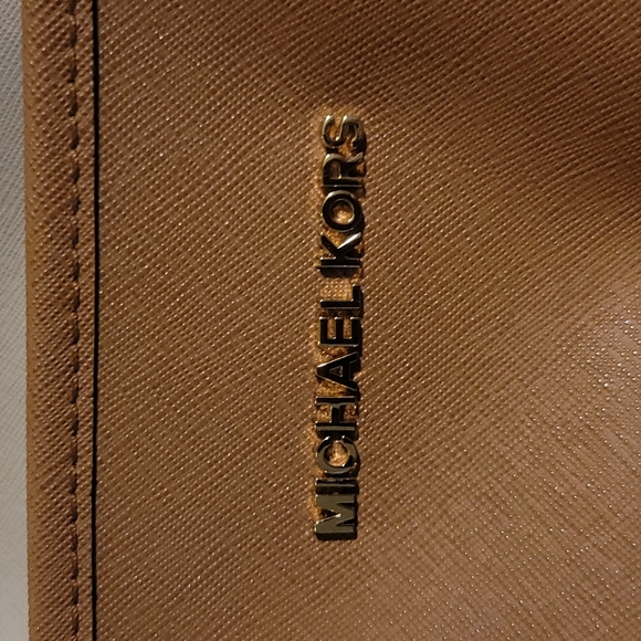 Michael Kors Acorn Leather Tote Bag - Picture 3 of 3